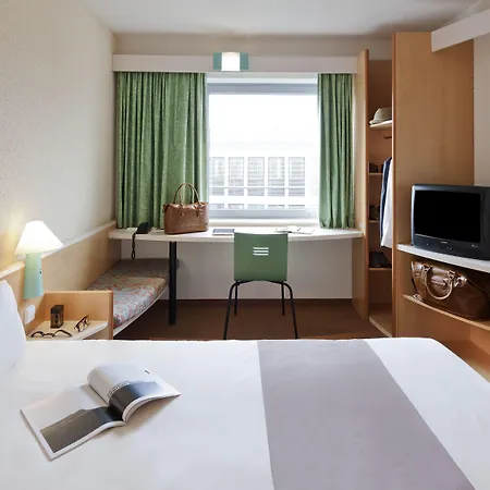 Ibis Lisboa Alfragide 2* Amadora