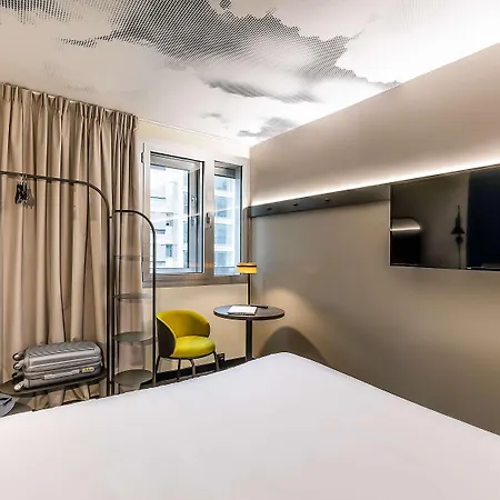 Ibis Lisboa Alfragide Hotell