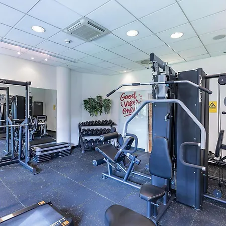 Hotell Ibis Lisboa Alfragide 2*