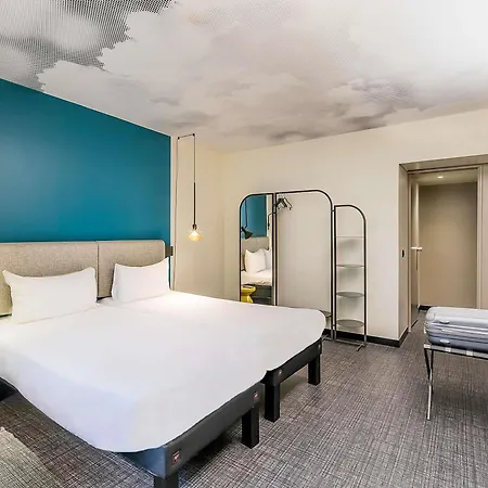 Ibis Lisboa Alfragide 2*