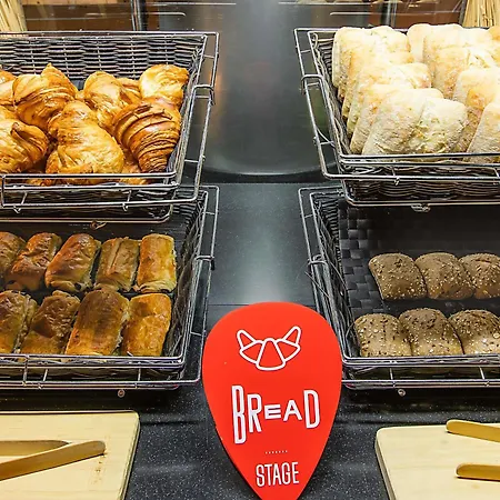 이비스 리스보아 알프라기다 아마도라