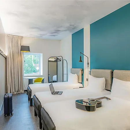 Ibis Lisboa Alfragide מלון אמאדורה