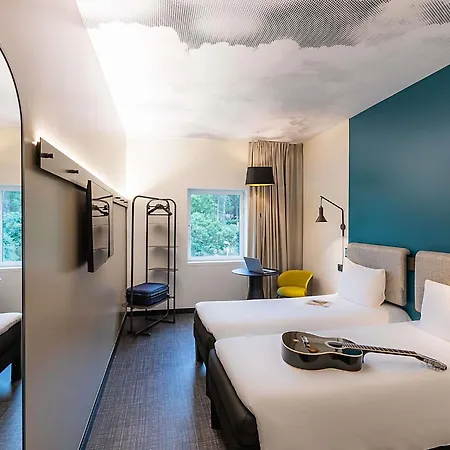 Ibis Lisboa Alfragide Hotel 2*