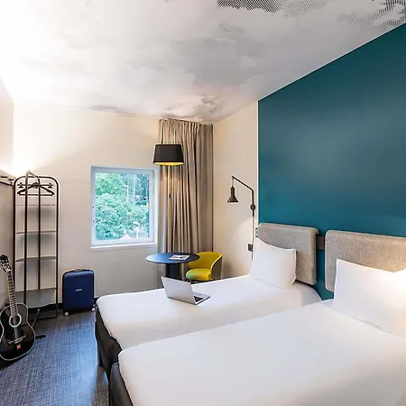 Ibis Lisboa Alfragide 2* Αμαδόρα