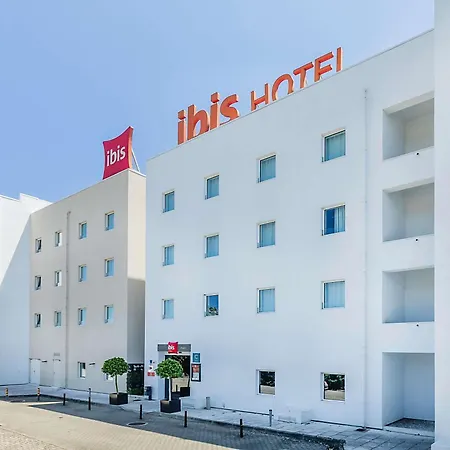 ホテル Ibis Lisboa Alfragide 2*