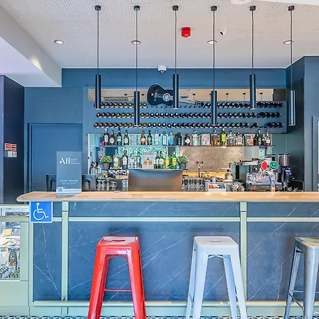 Ibis Lisboa Alfragide Амадора