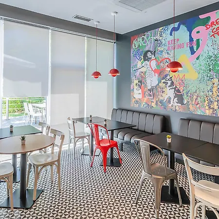 Ibis Lisboa Alfragide Ξενοδοχείο 2*