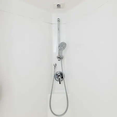 Ibis Lisboa Alfragide מלון 2*