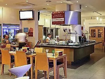 Отель Ibis Lisboa Alfragide Амадора