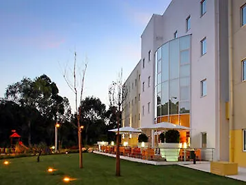Ibis Lisboa Alfragide 2*
