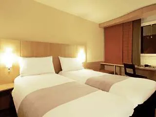 Отель Ibis Lisboa Alfragide Амадора