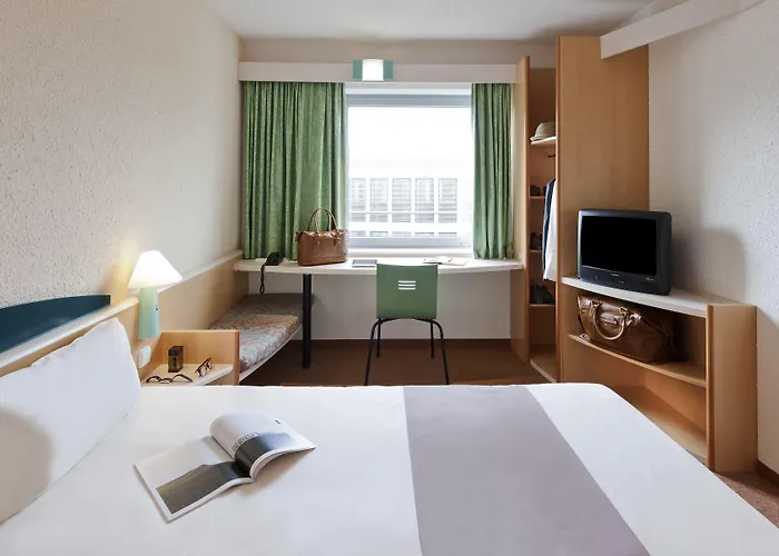 Ibis Lisboa Alfragide 2* Amadora