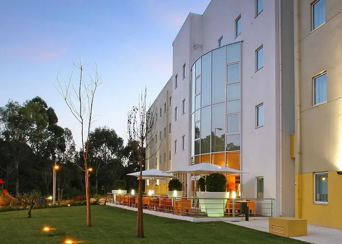 Ibis Lisboa Alfragide 2*